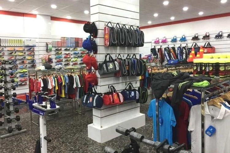 Mã ngành 4762 Bán lẻ thiết bị, dụng cụ thể dục, thể thao